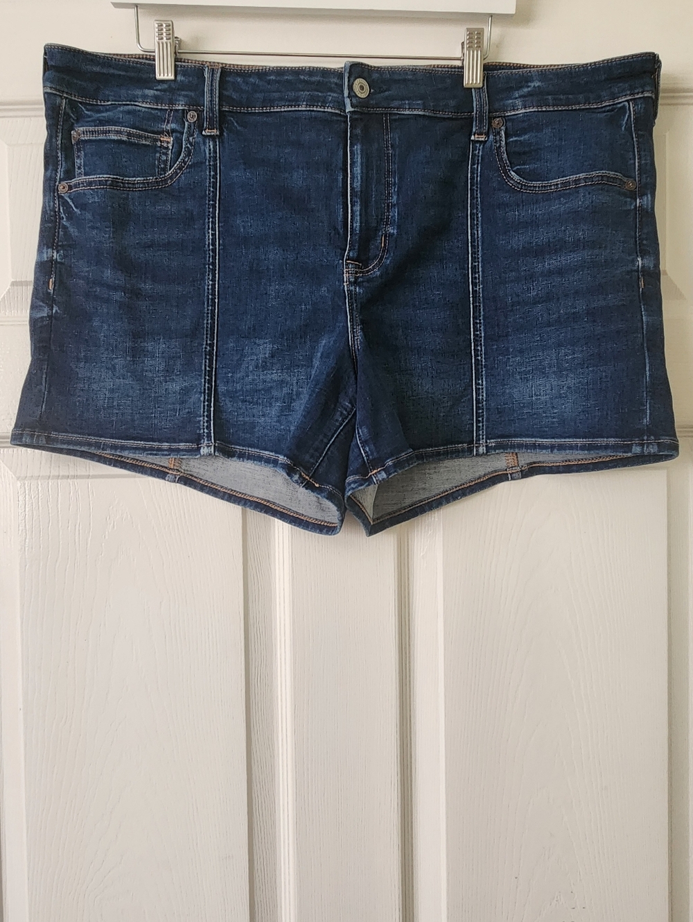 American Eagle Outfitters Dark Blue Denim Cutoff Shorts - Women's 20